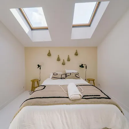 Magnifique Maison Avec Rooftop Et Jacuzzi *
