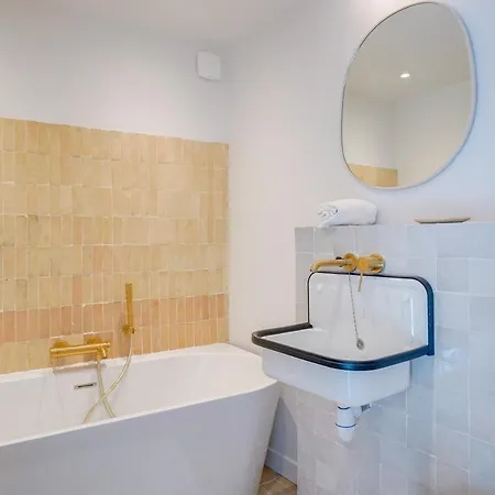 Magnifique Maison Avec Rooftop Et Jacuzzi Apartamento